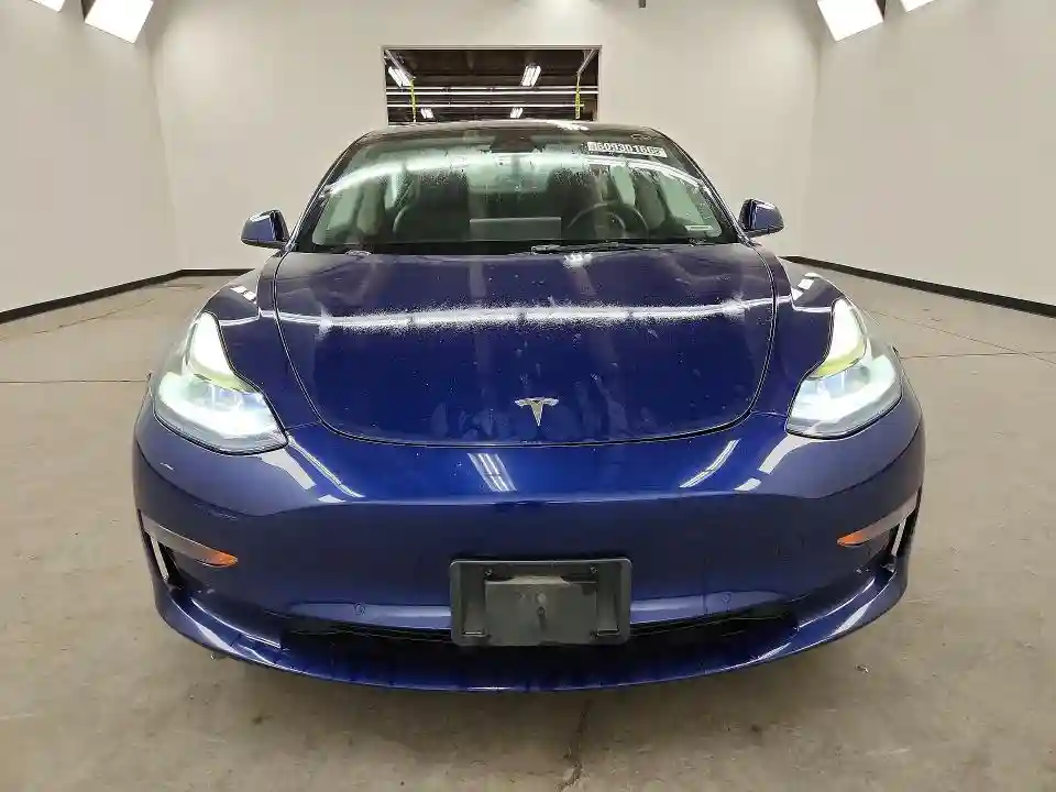 5YJ3E1EA5NF285728 2022 TESLA MODEL 3-4