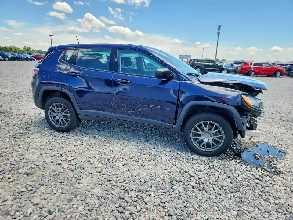 3C4NJDAB3LT118366 2020 JEEP COMPASS-3