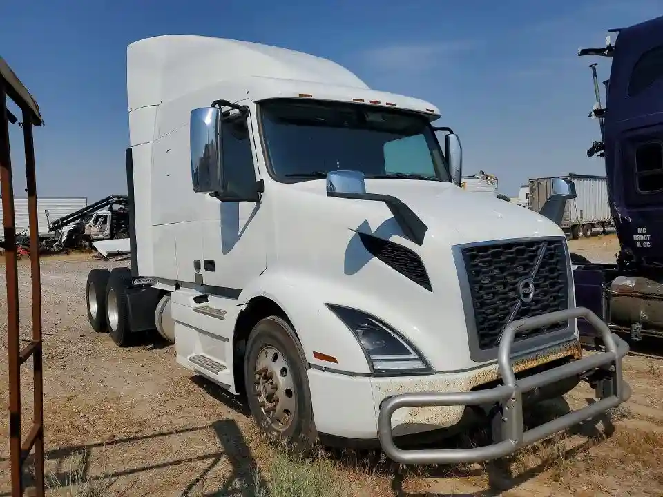 4V4WC9EG5LN266587 2020 VOLVO ALL OTHER-3