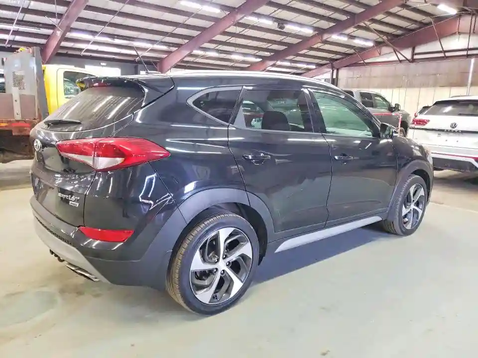 KM8J3CA27HU595698 2017 HYUNDAI TUCSON-2