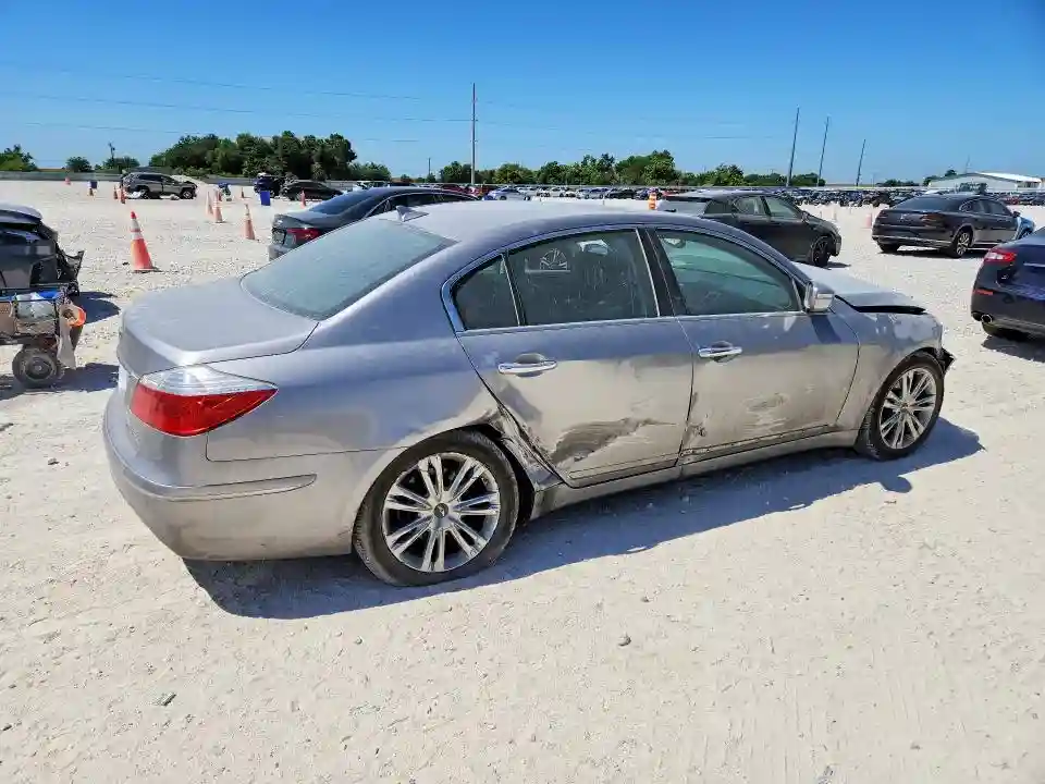 KMHGC4DE7AU094094 2010 HYUNDAI GENESIS-2