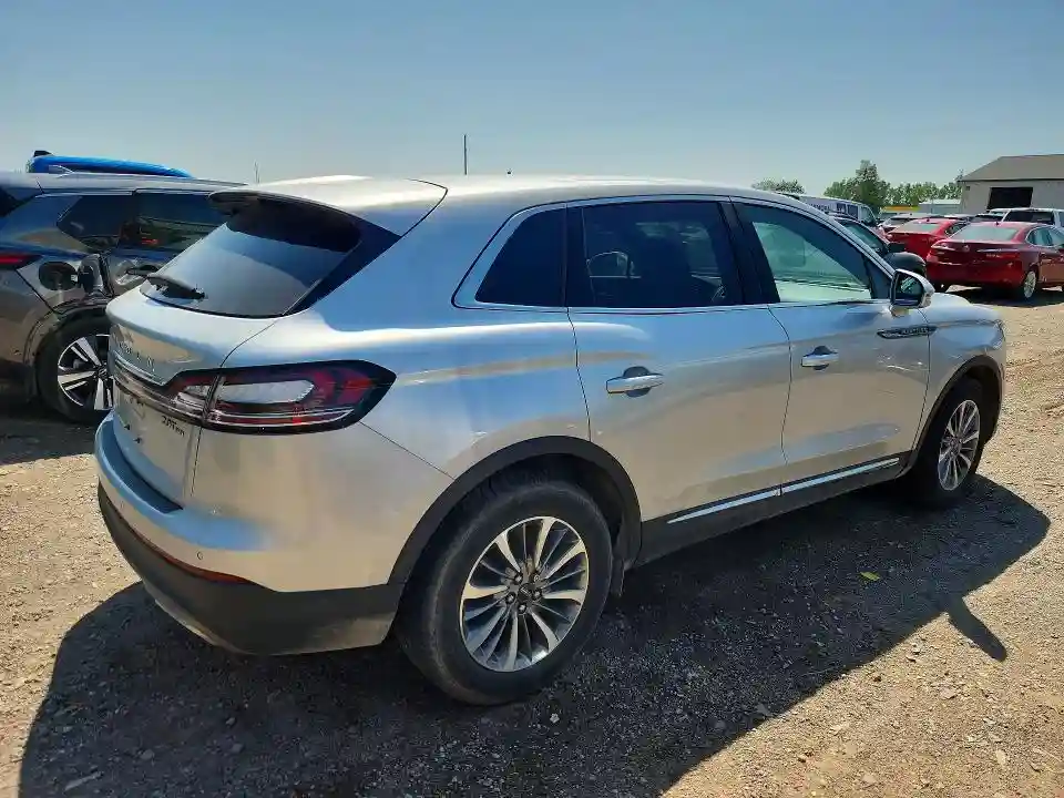 2LMPJ8K92KBL31007 2019 LINCOLN NAUTILUS-2