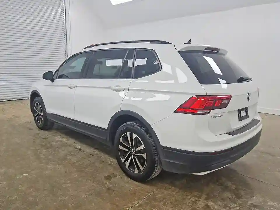 3VV1B7AXXLM160120 2020 VOLKSWAGEN TIGUAN-1