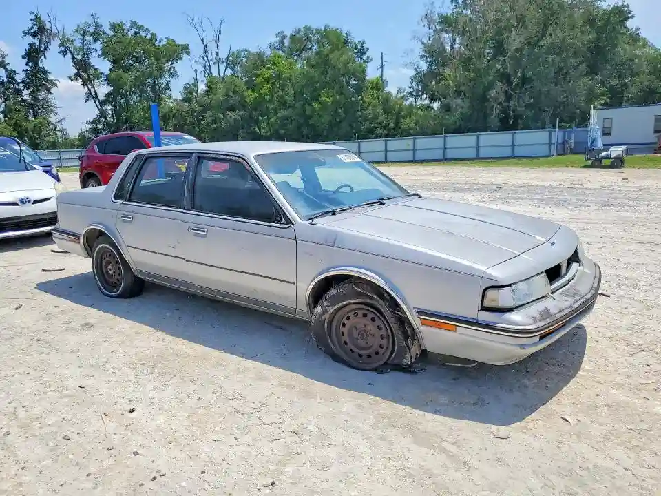 2G3AJ5130J9341204 1988 OLDSMOBILE CUTLASS-3
