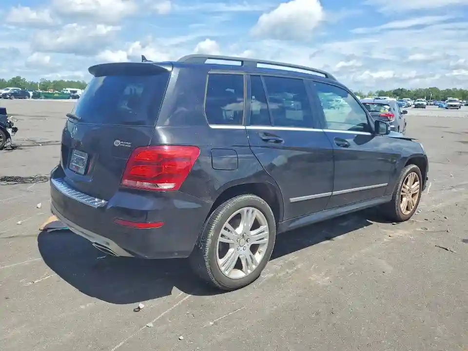 WDCGG5HB6DG007233 2013 MERCEDES-BENZ GLK-CLASS-2