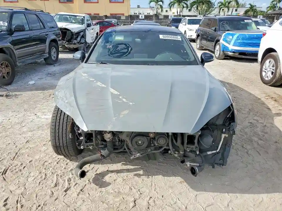 WAUBNCF54JA036068 2018 AUDI A5-4