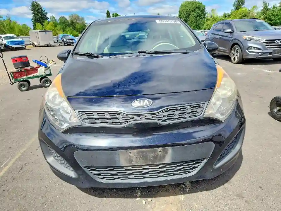 KNADM5A33D6157033 2013 KIA RIO-4