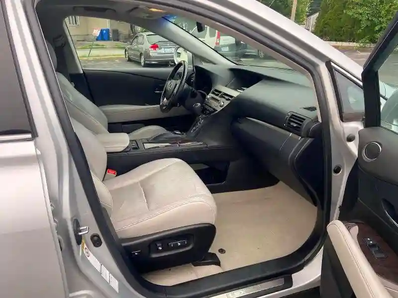 2T2BK1BAXDC185986 2013 LEXUS RX350-4