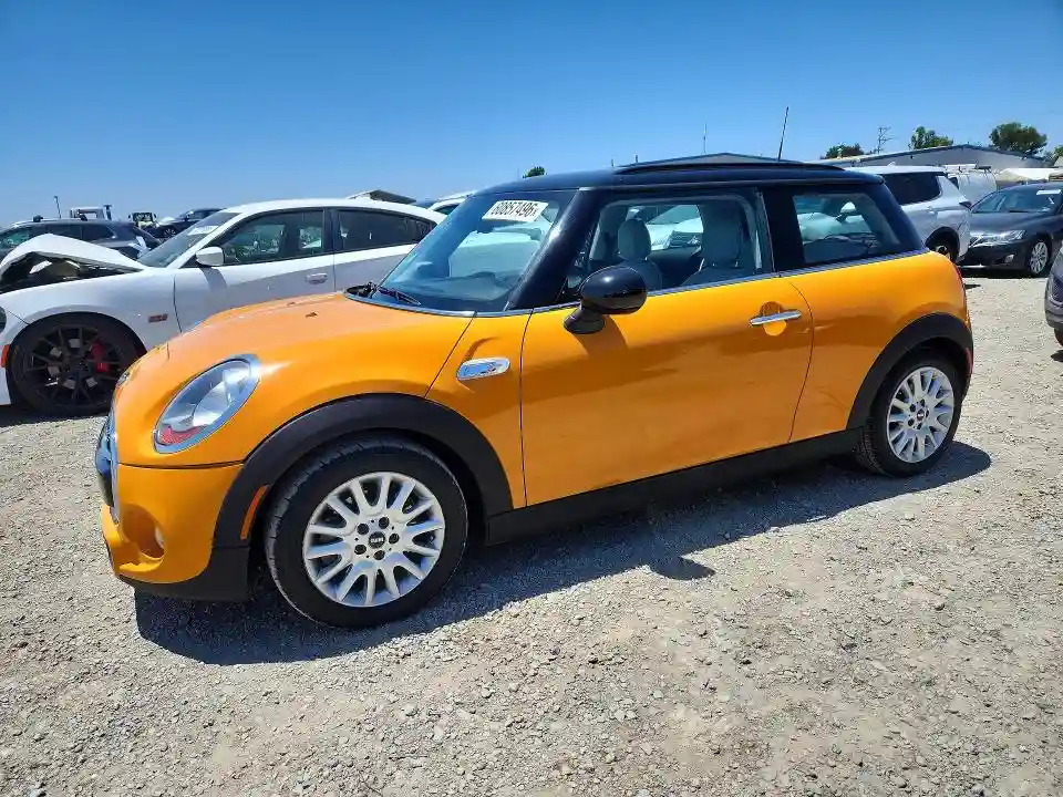 WMWXP7C58F2A33934 2015 MINI COOPER-0