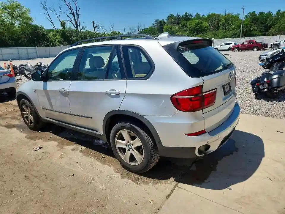5UXZV4C59DL992438 2013 BMW X5-1