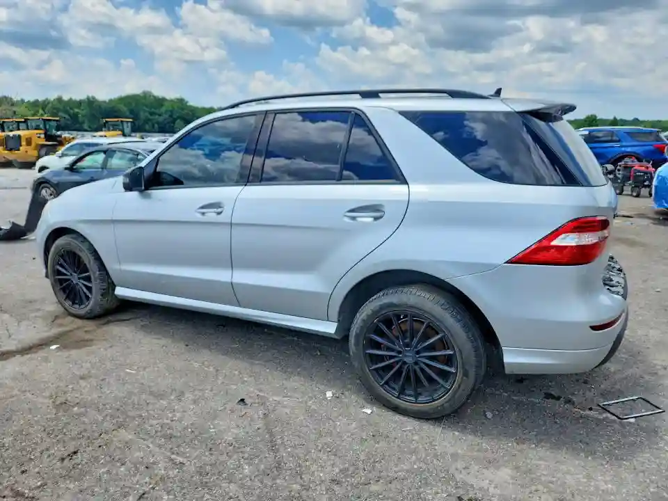 4JGDA5GB7FA584219 2015 MERCEDES-BENZ M-CLASS-1