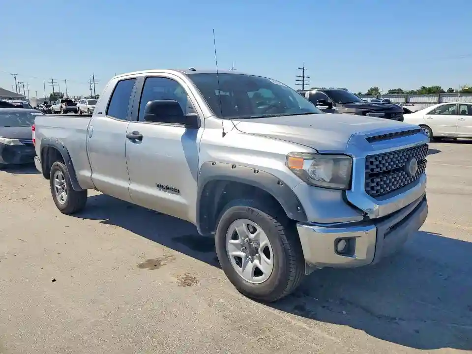 5TFUM5F10JX079262 2018 TOYOTA TUNDRA-3