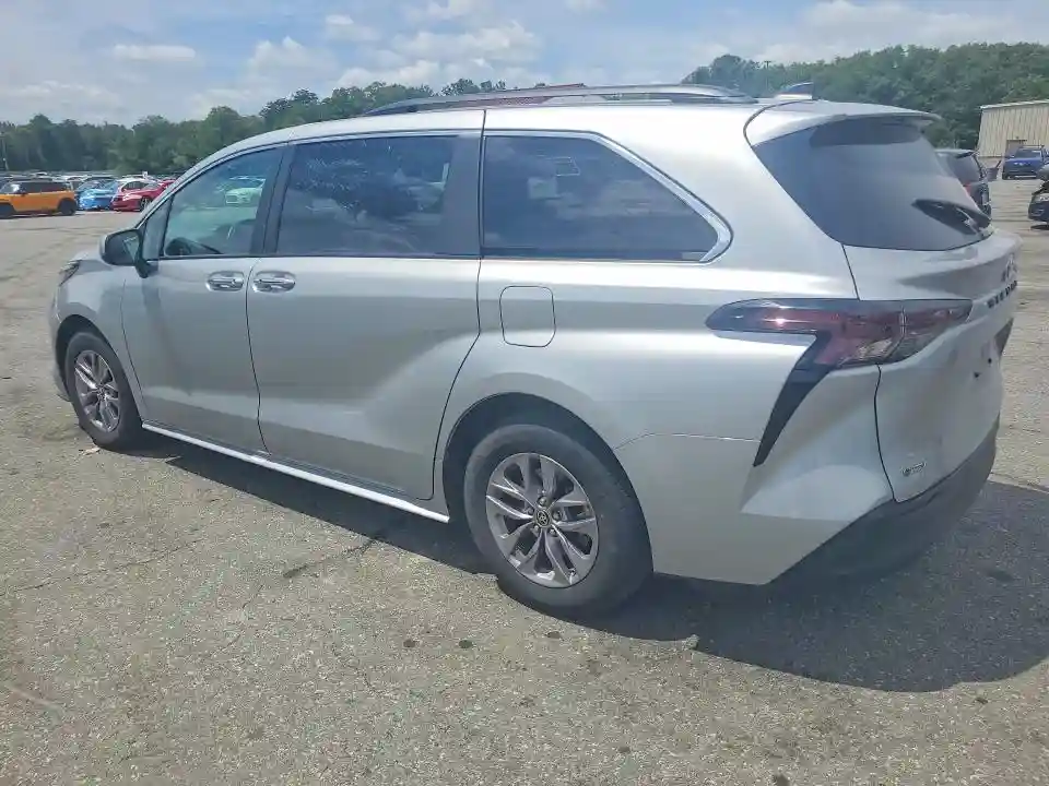 5TDYRKEC2SS228752 2025 TOYOTA SIENNA-1
