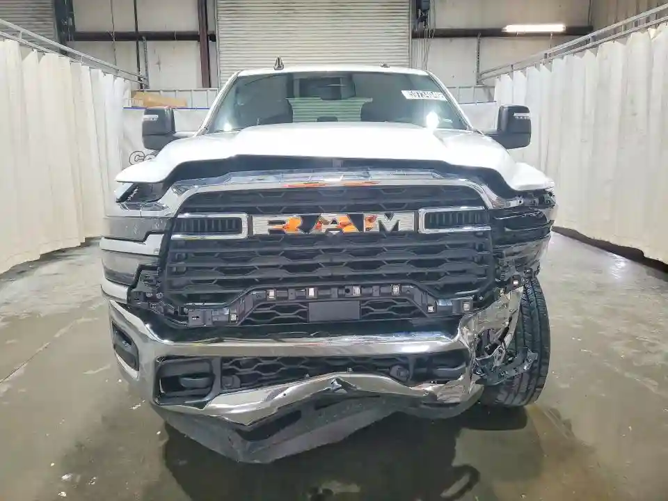 3C6UR5DL8TG259321 2026 RAM 2500-4