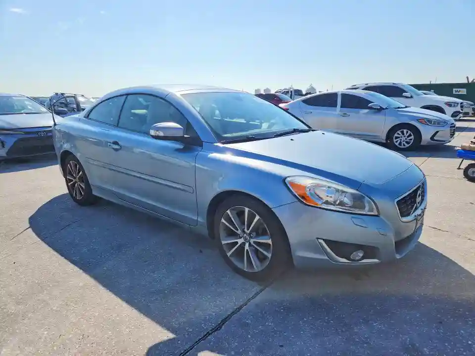 YV1672MC2DJ136839 2013 VOLVO C70-3