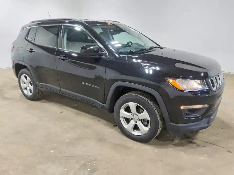 3C4NJDBBXMT587535 2021 JEEP COMPASS-3