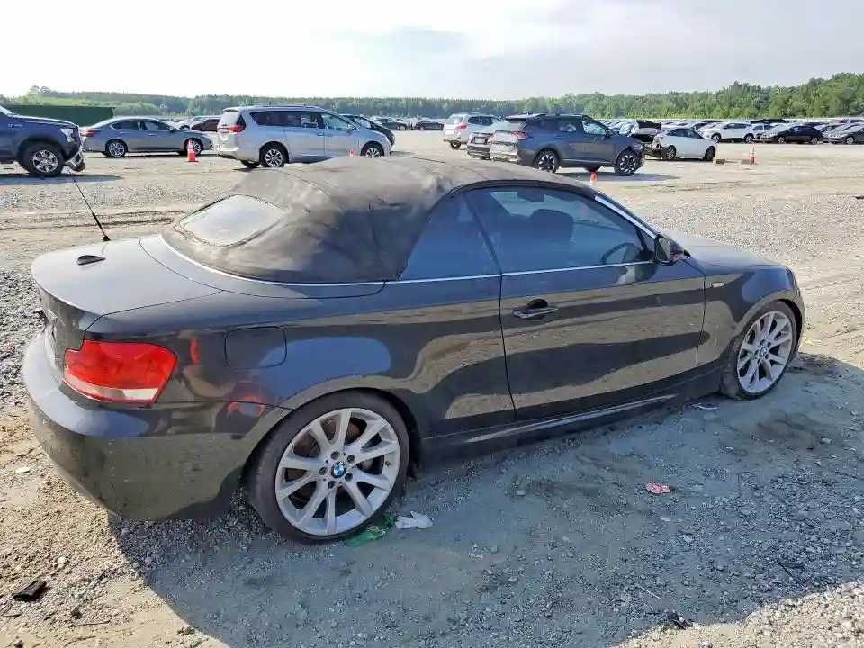 WBAUN7C51CVM26321 2012 BMW 1 SERIES-2