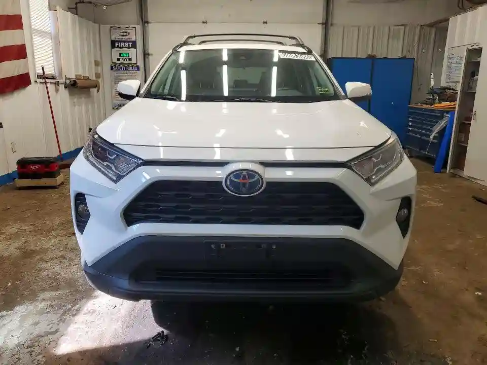 2T3RWRFVXMW113128 2021 TOYOTA RAV4-4