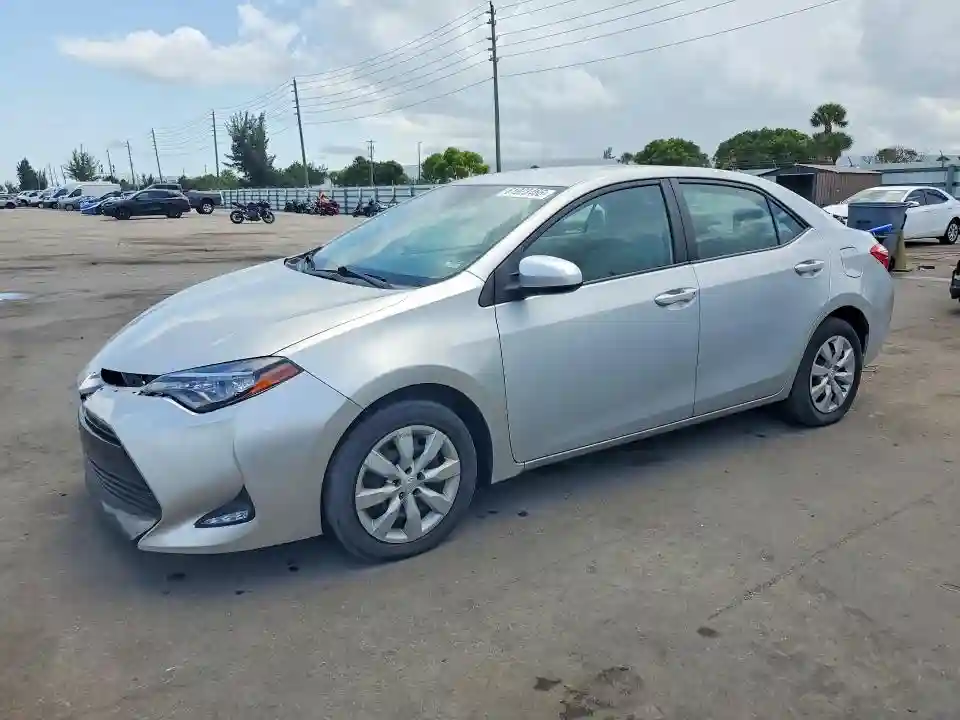 2T1BURHE2JC054277 2018 TOYOTA COROLLA-0