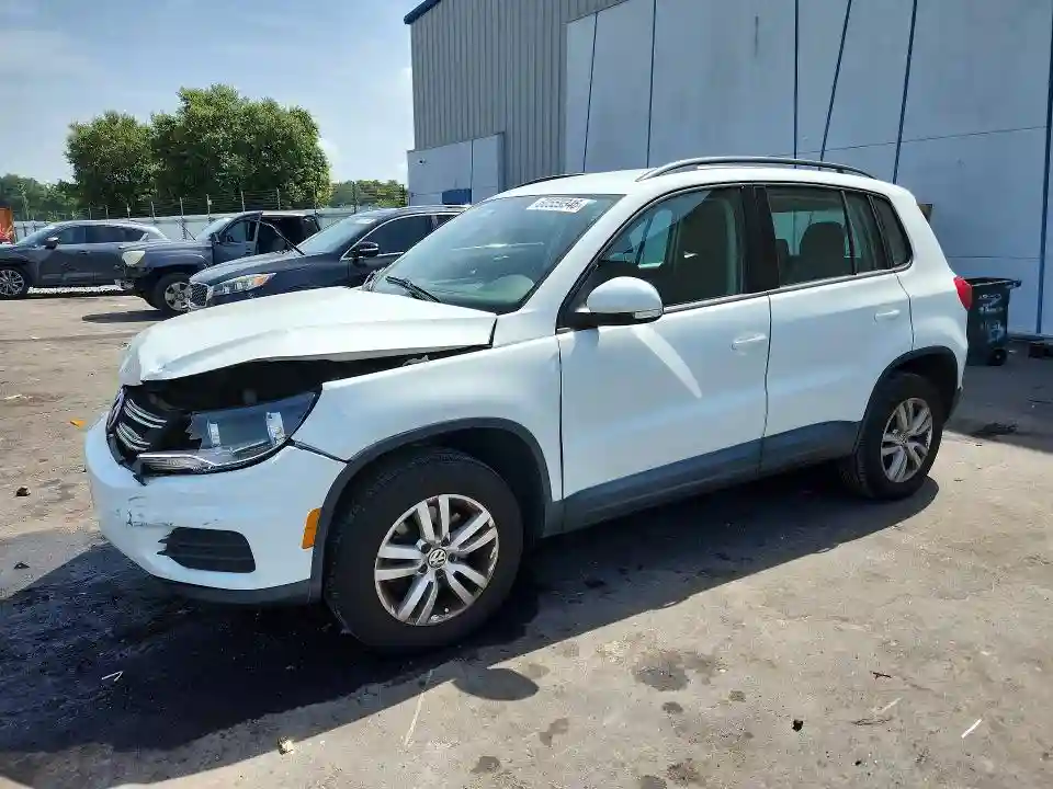 WVGAV7AX4HW513010 2017 VOLKSWAGEN TIGUAN-0