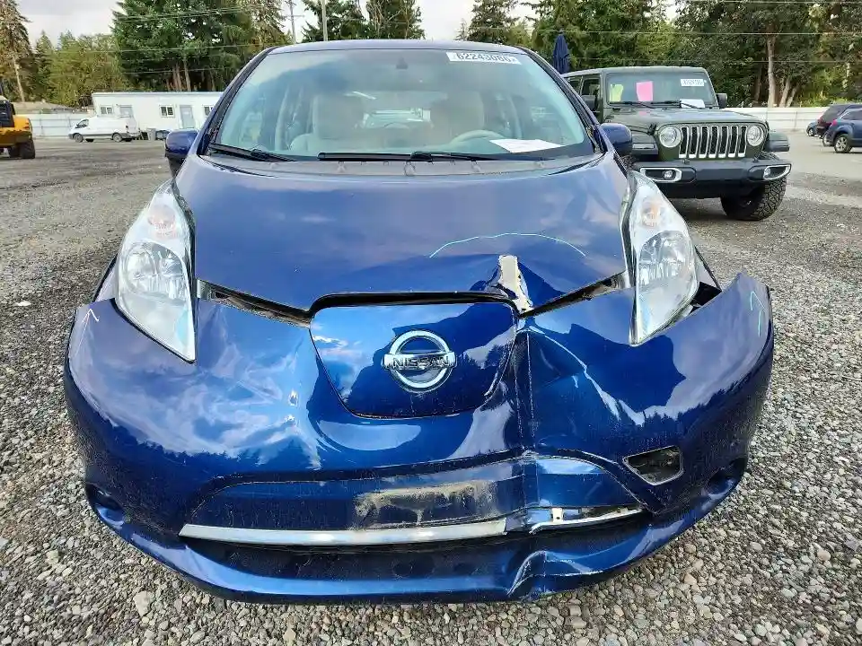 1N4BZ0CP3GC311072 2016 NISSAN LEAF-4