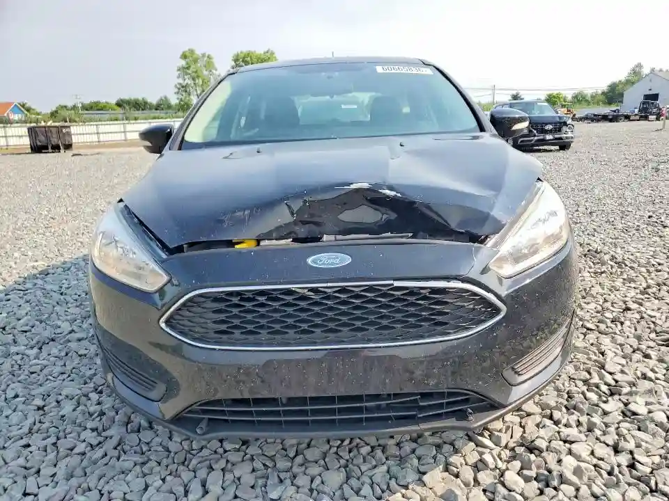 1FADP3K20JL282286 2018 FORD FOCUS-4