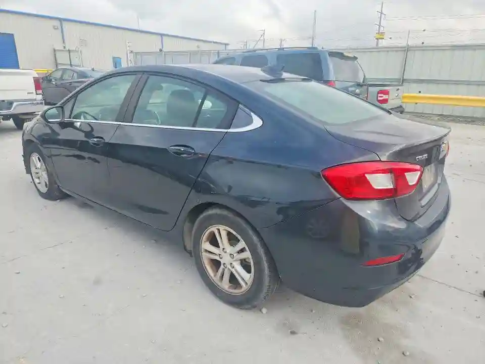 1G1BE5SM6J7125609 2018 CHEVROLET CRUZE-1