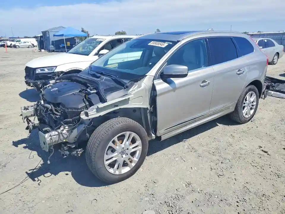 YV426MDC1F2616691 2015 VOLVO XC60-0