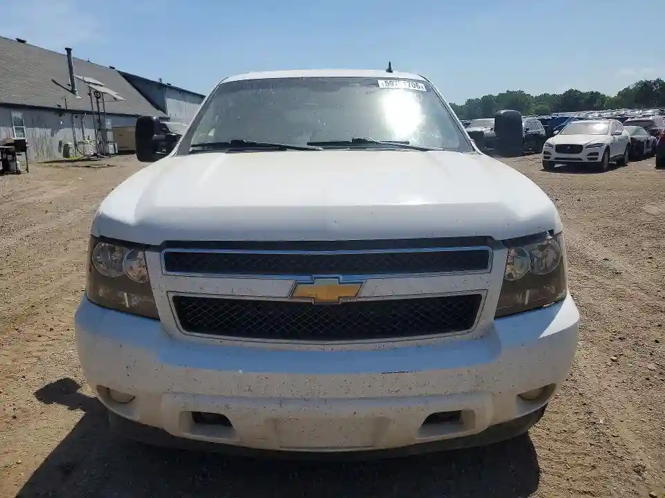 1GNSKJE39BR388816 2011 CHEVROLET SUBURBAN-4