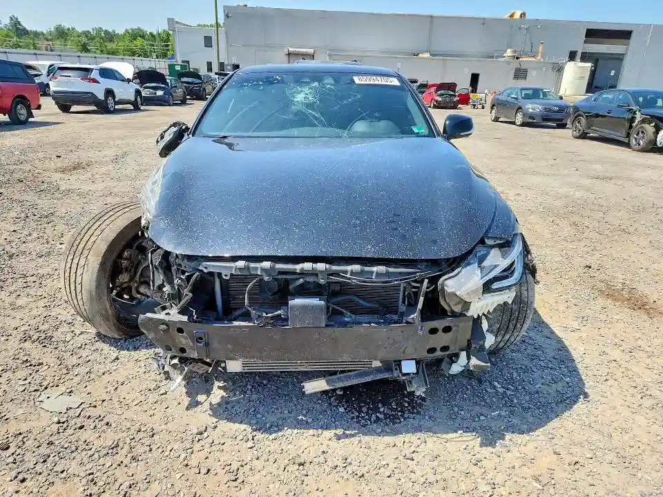 JN1EV7EK7JM341810 2018 INFINITI Q60 3.0T L-4