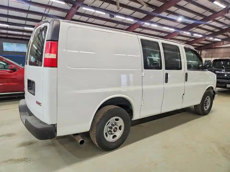 1GTW7FCA2E1132613 2014 GMC SAVANA-2