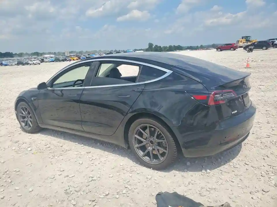 5YJ3E1EB0KF208804 2019 TESLA MODEL 3-1