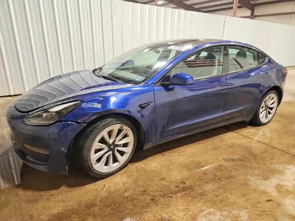 5YJ3E1EA4NF368938 2022 TESLA MODEL 3-0
