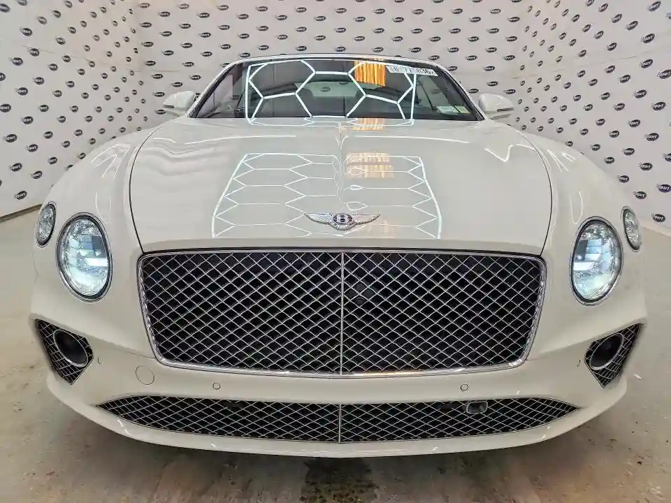 SCBDG4ZG9NC004464 2022 BENTLEY CONTINENTA-4
