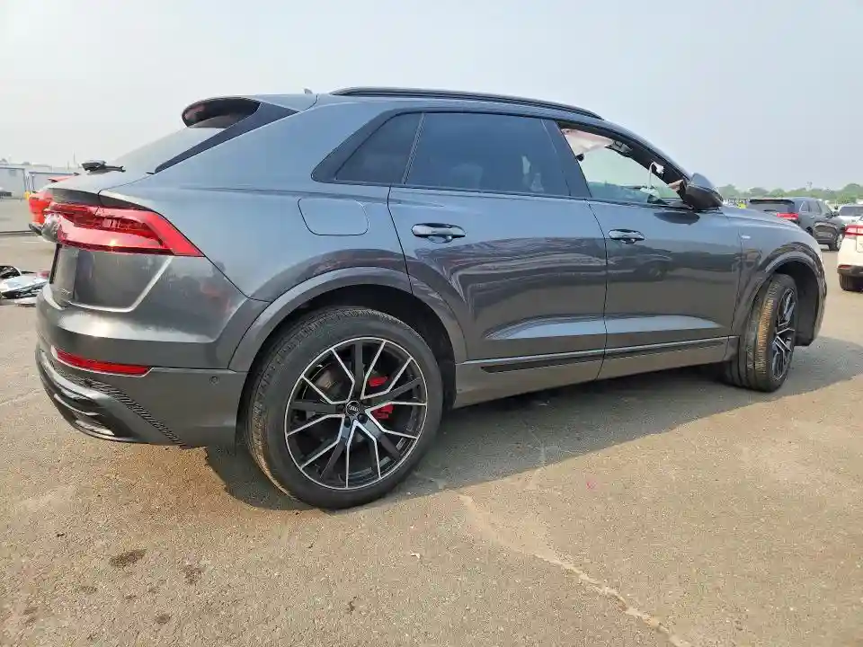 WA1EVAF10LD019345 2020 AUDI Q8-2