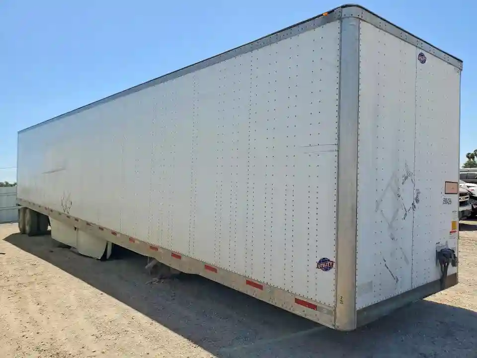 1UYVS253XJ7237801 2018 UTILITY ALL MODELS-3