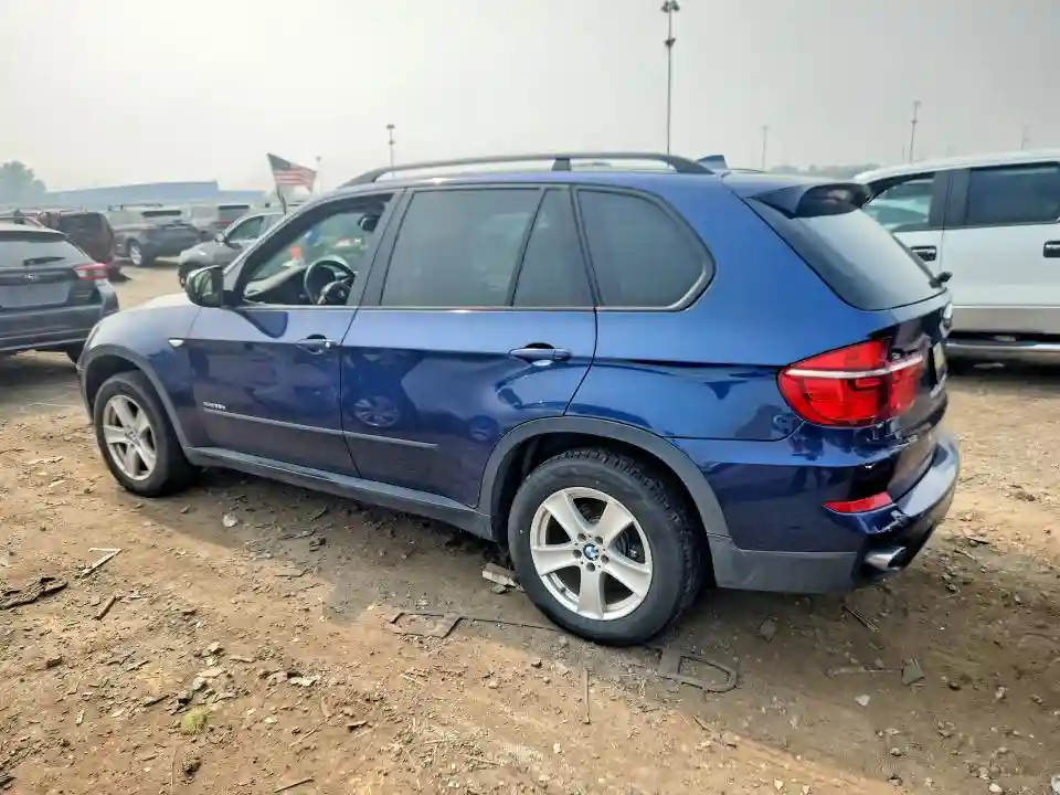 5UXZW0C53CL667630 2012 BMW X5-1