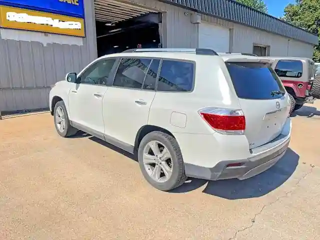5TDYK3EH3BS038710 2011 TOYOTA HIGHLANDER-2
