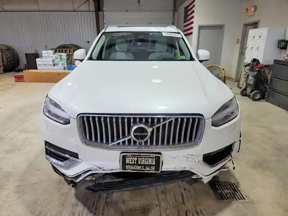 YV4H60CF8R1189454 2024 VOLVO XC90-4
