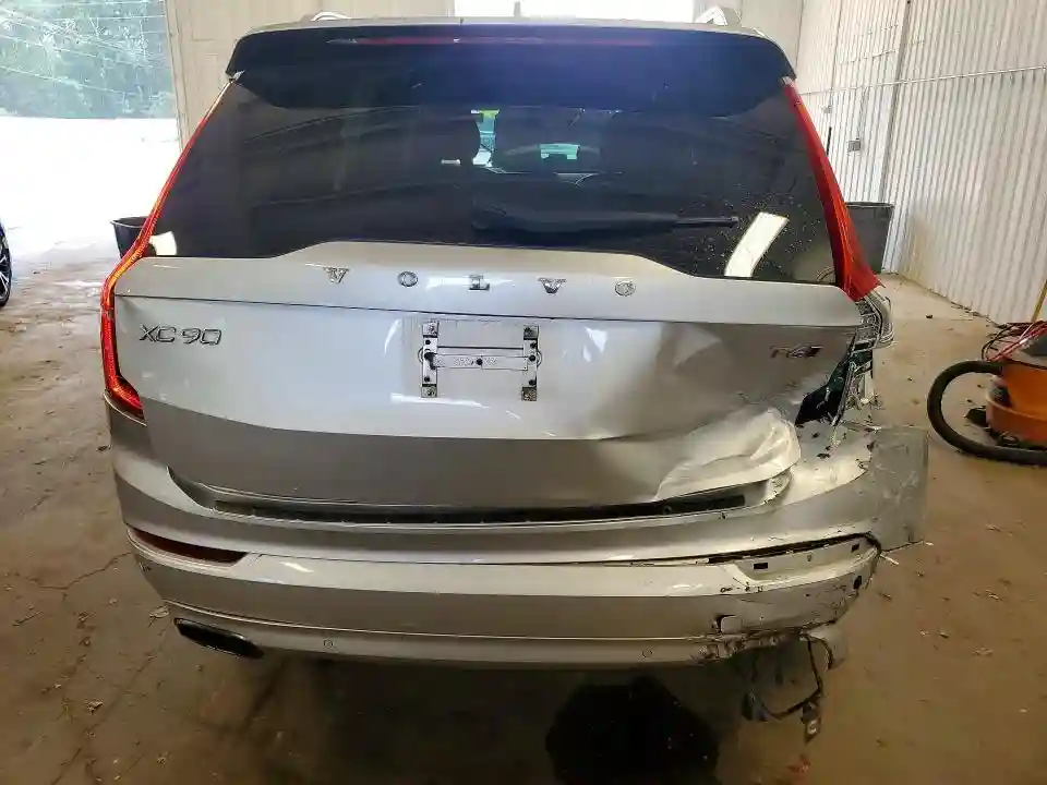 YV4A22PK5H1117741 2017 VOLVO XC90-5