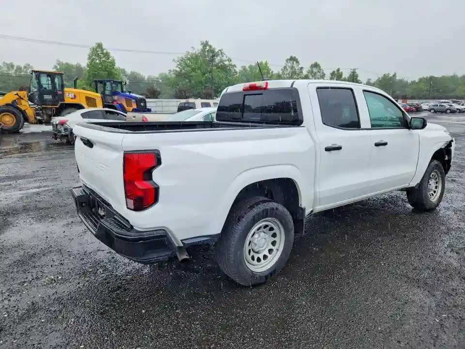 1GCGSBECXR1180389 2024 CHEVROLET COLORADO-2