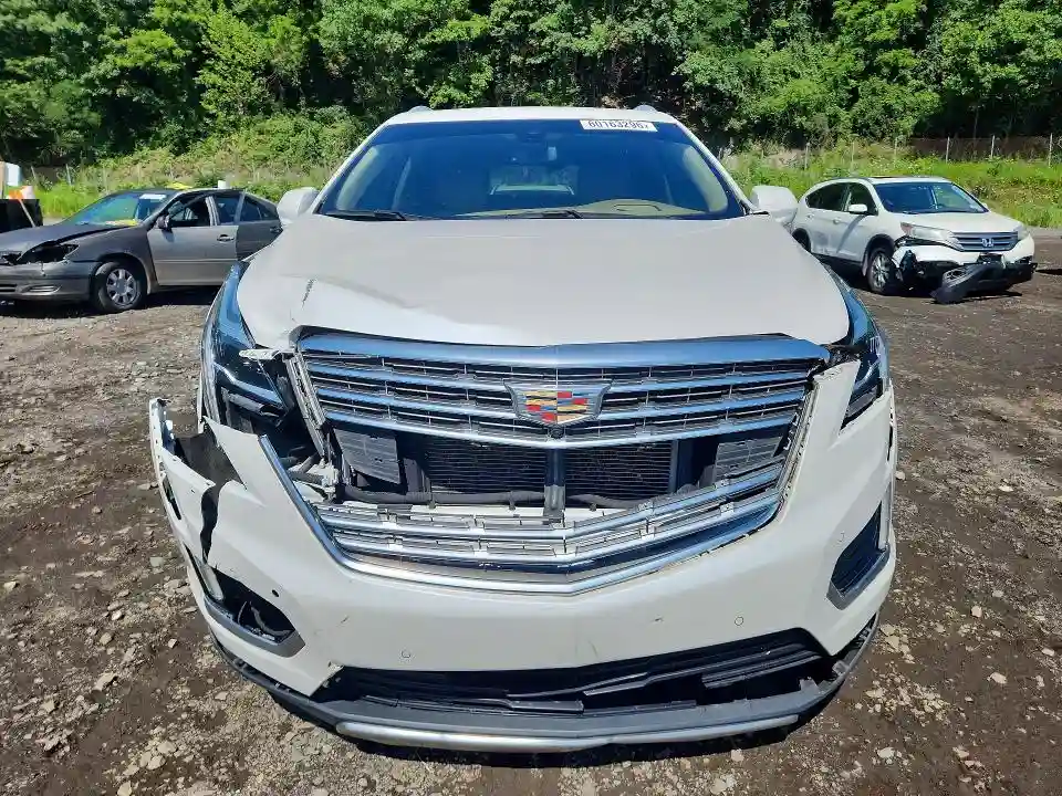 1GYKNGRS8JZ176437 2018 CADILLAC XT5-4