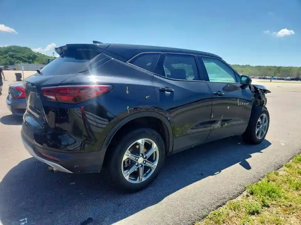 3GNKBHR41RS168363 2024 CHEVROLET BLAZER-2