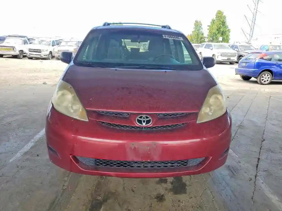 5TDKK4CC3AS314076 2010 TOYOTA SIENNA-4