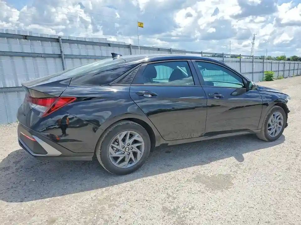 KMHLM4DG4TU180933 2026 HYUNDAI ELANTRA-2