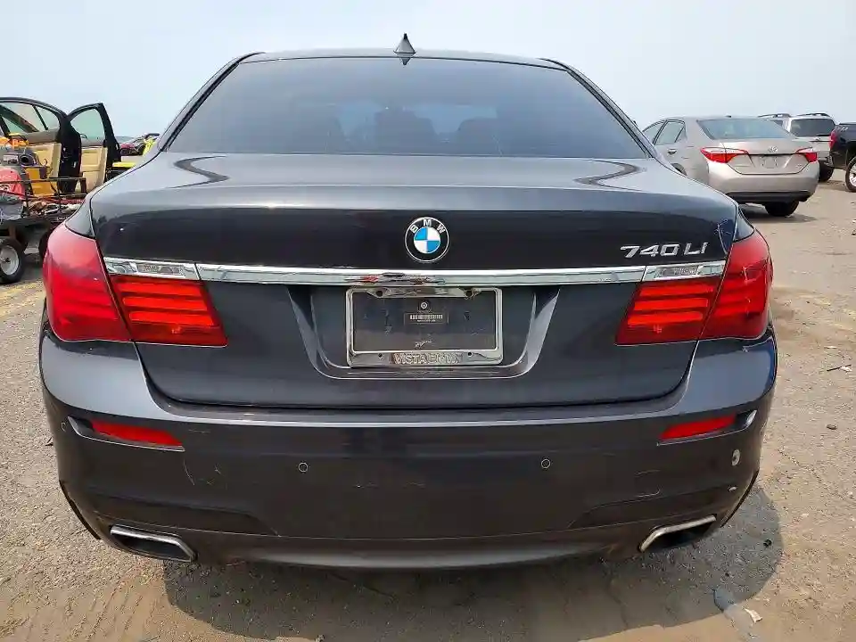 WBAYE4C58DD136987 2013 BMW 7 SERIES-5