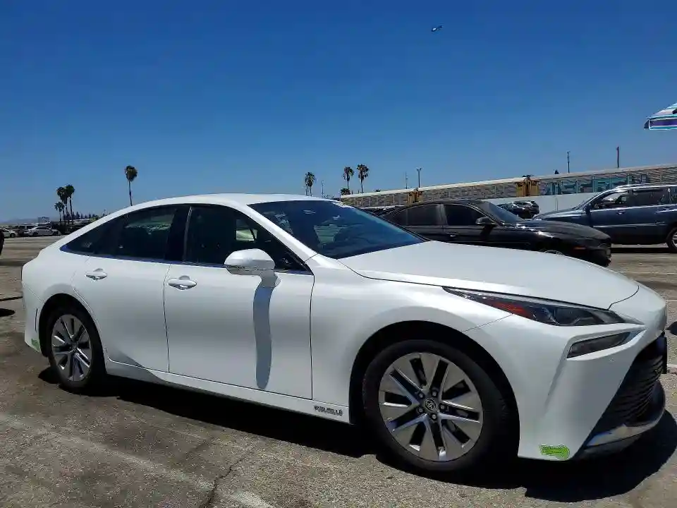 JTDAAAAA6NA006210 2022 TOYOTA MIRAI-3