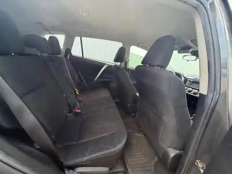 JTMZFREV7HJ713028 2017 TOYOTA RAV4-5