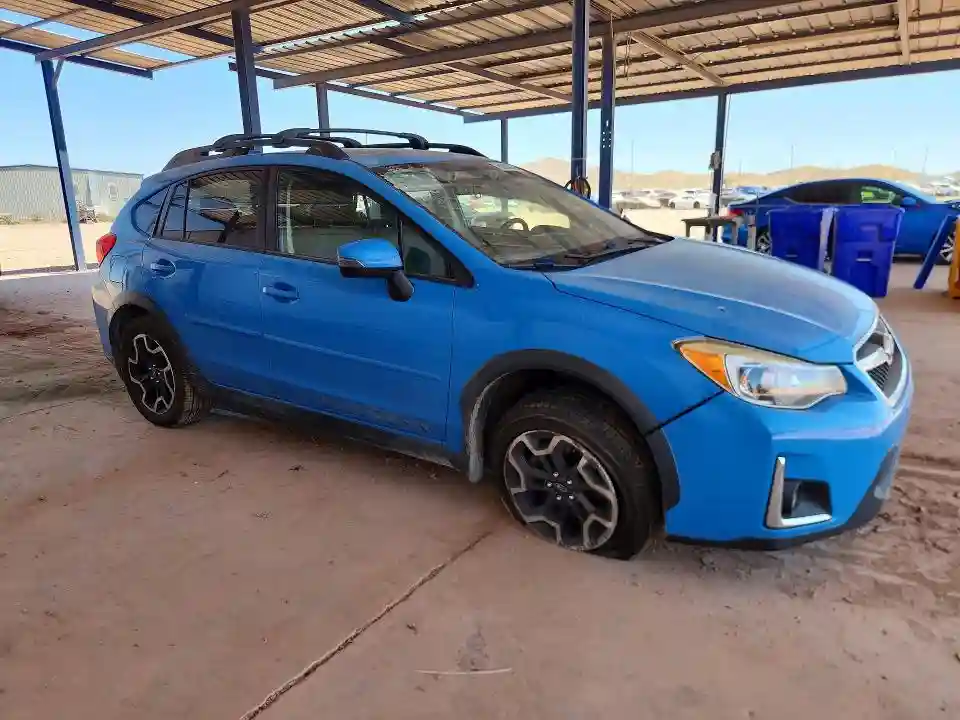 JF2GPANC3HH252228 2017 SUBARU CROSSTREK-3