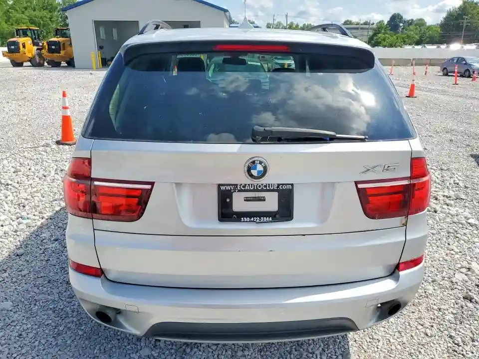 5UXZV4C57BL407675 2011 BMW X5-5